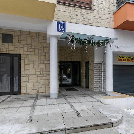 Navigator Portowa Residence Kolobrzeg Apartment By Noclegi Renters Ngoại thất bức ảnh