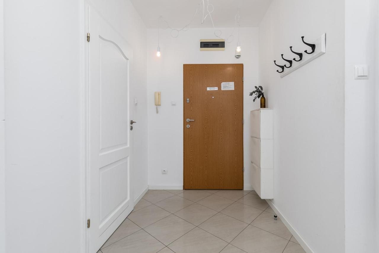 Navigator Portowa Residence Kolobrzeg Apartment By Noclegi Renters Ngoại thất bức ảnh